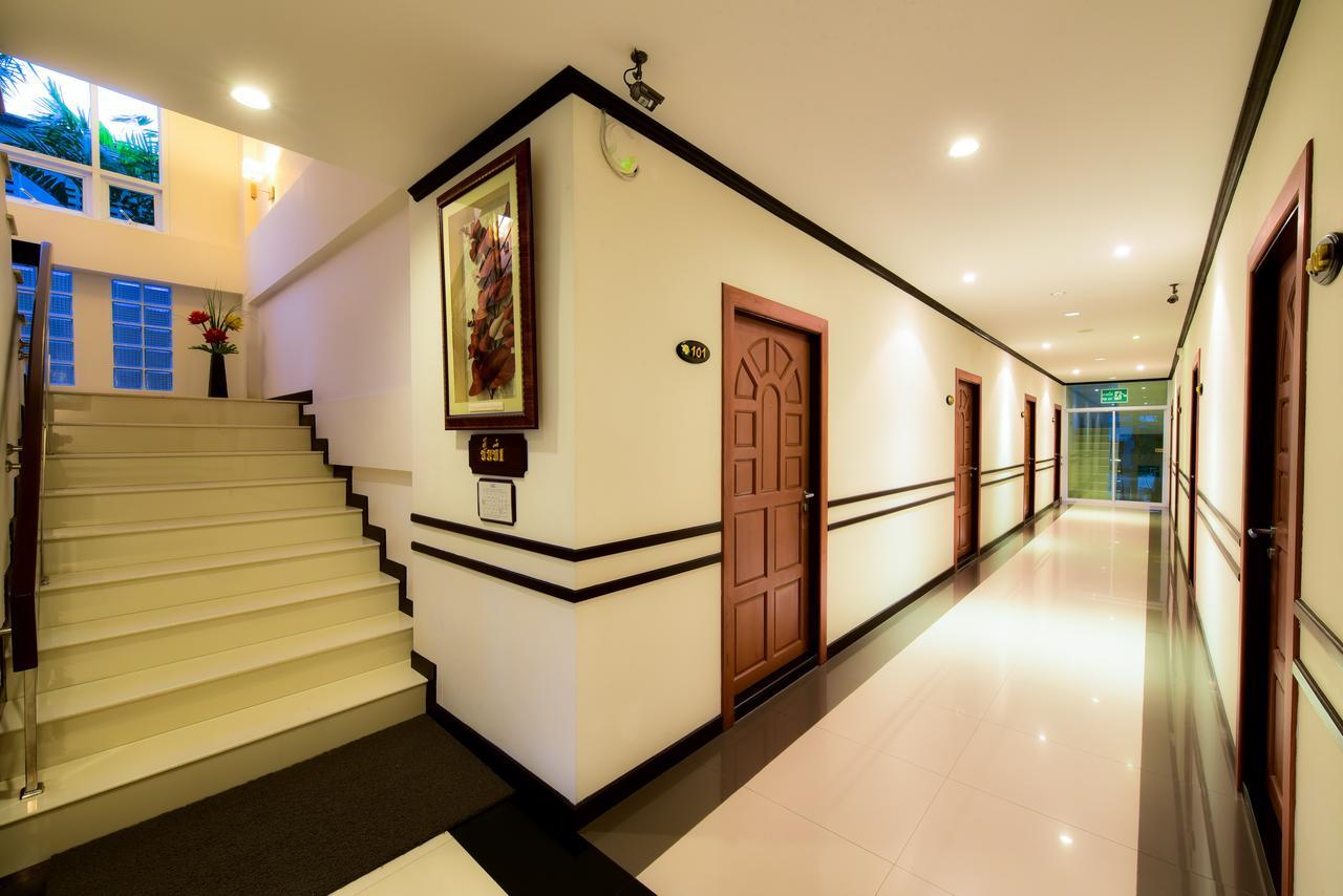Rapeepan Ville Hotel Ubon Ratchathani Exterior foto
